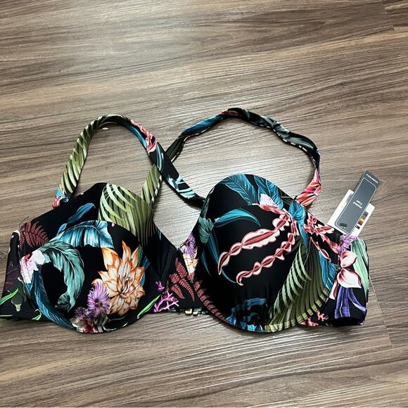 NWT Women’s Terra & Sky Underwire Molded Cup Bikini‎ Top - 2X (20W-22W) Floral - Picture 2 of 6